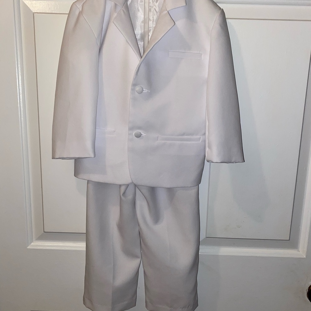 Toddler Boys 2 pc White Suit Tuxedo 4T